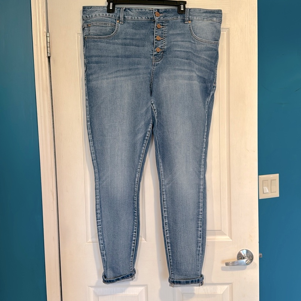 Maurice’s Ever-flex High Rose Skinny Jeans